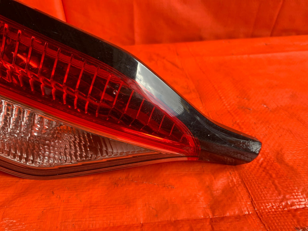OEM 2019 2020 19 20 TOYOTA COROLLA DRIVER LEFT INNER TRUNK TAIL LIGHT LAMP4