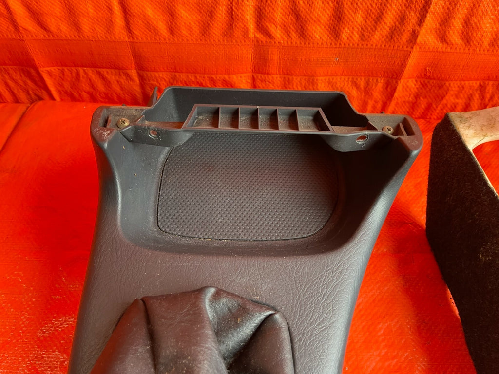 99 01 HONDA CR V CRV 5 SPEED MANUAL STICK SHIFT CENTER SHIFTER CONSOLE OEM #675