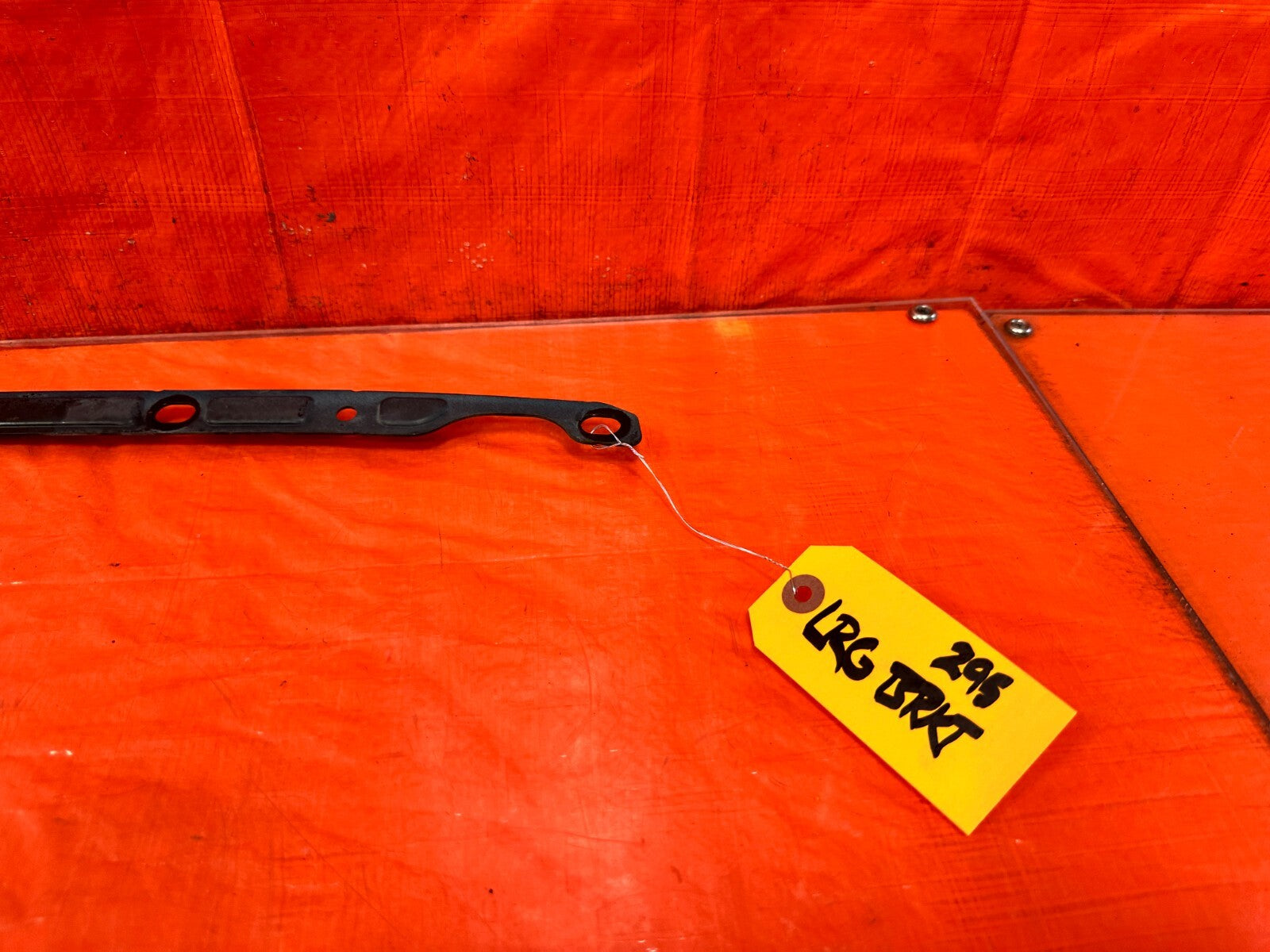93 97 HONDA DEL SOL   FRONT BUMPER UPPER STIFFENER GASKET   OEM #2951
