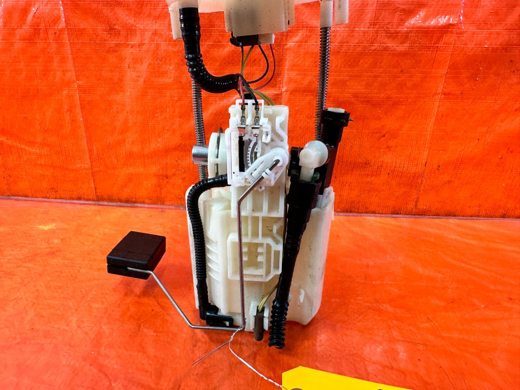 16 20 INFINITI Q50 & Q60 GASOLINE GAS FUEL PUMP SENDING UNIT W/ HOUSING OEM #2895