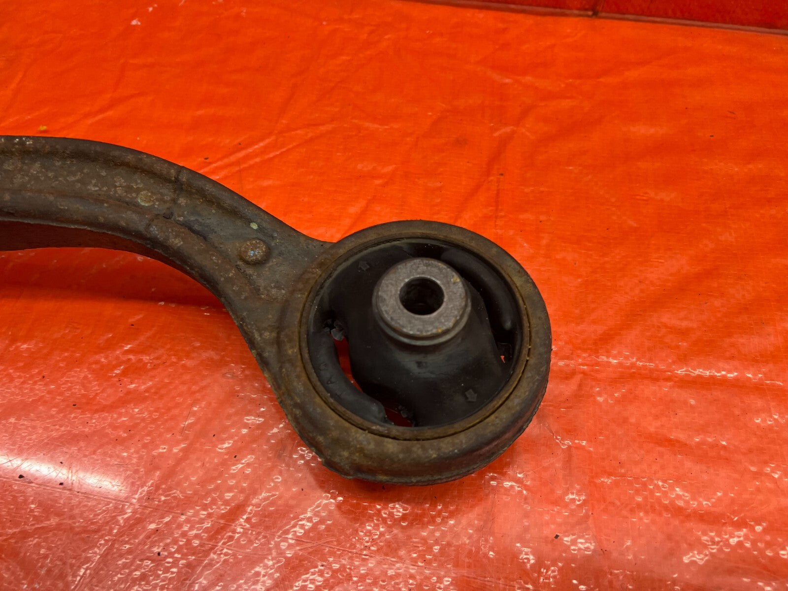 09 14 ACURA TSX   DRIVER LEFT FRONT   LOWER CONTROL ARM   OEM FACTORY #1688