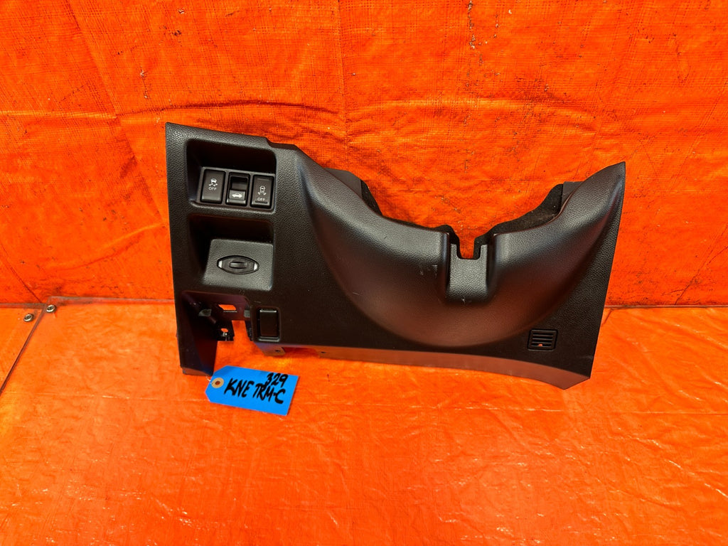 08 13 INFINITI G37 COUPE 2D   KNEE TRIM UNDER STEERING COLUMN LOWER COVER 3290