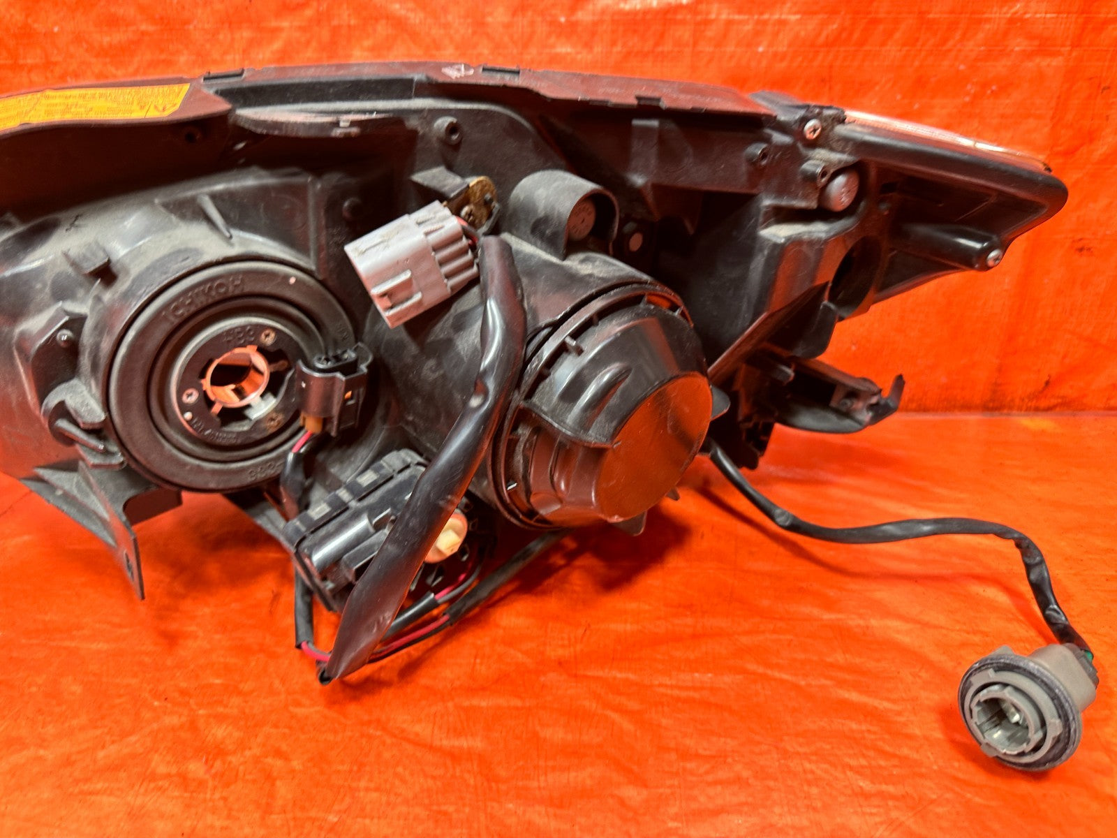 2013 13 SUBARU IMPREZA WRX STI   PASSENGER RIGHT HEADLIGHT HEADLAMP OEM OE #STI9