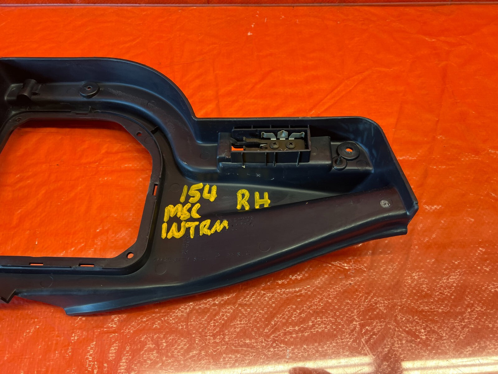 90 93 ACURA INTEGRA 2D RS PASSENGER RIGHT CARGO COVER TRIM BRACKET BLUE OEM #15411