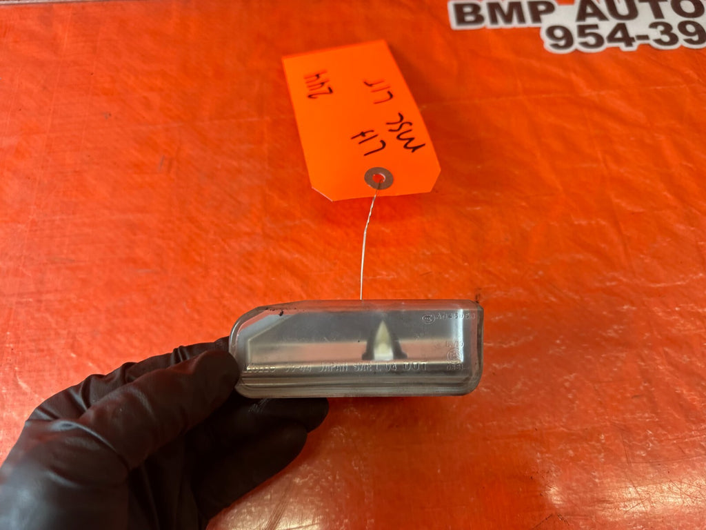 07 12 LEXUS ES350   DRIVER LEFT LICENSE PLATE LIGHT   OEM FACTORY #2446