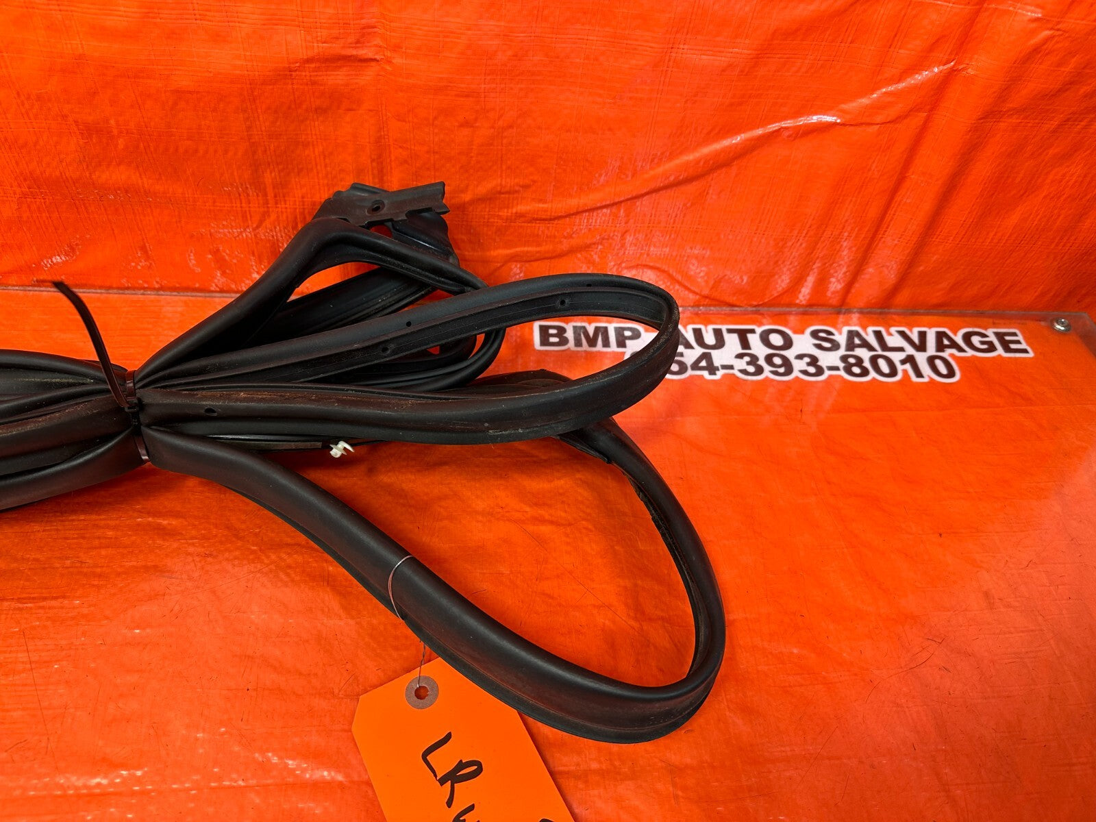 14 21 INFINITI Q50 DRIVER LEFT REAR DOOR WEATHER STRIP RUBBER GASKET OEM 87882