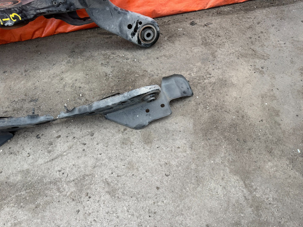 14 20 INFINITI Q50 & 16 20 Q60 REAR SUBFRAME CROSSMEMBER K FRAME W/ BRACKETS 3158