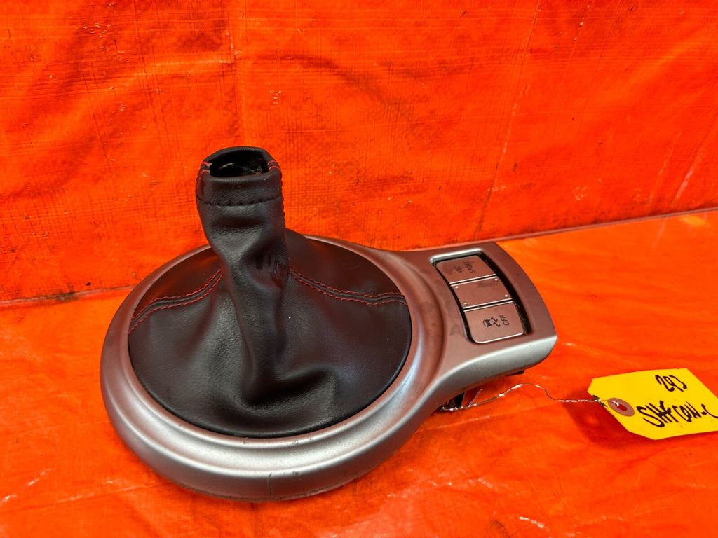 13 16 SCION FRS   6 SPEED MANUAL SHIFTER CENTER CONSOLE TRIM BEZEL   OEM 2932