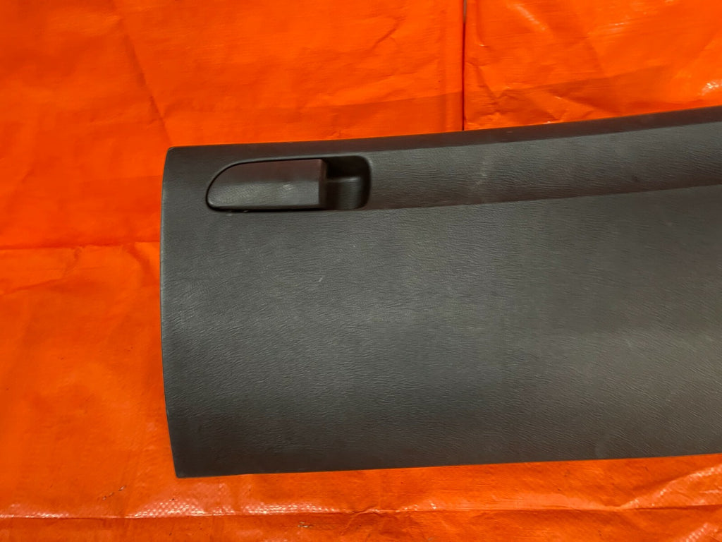 08 11 HONDA CIVIC SI 4 DOOR SEDAN   GLOVE BOX   77500 SNG D01ZA   BLACK   OEM OE3