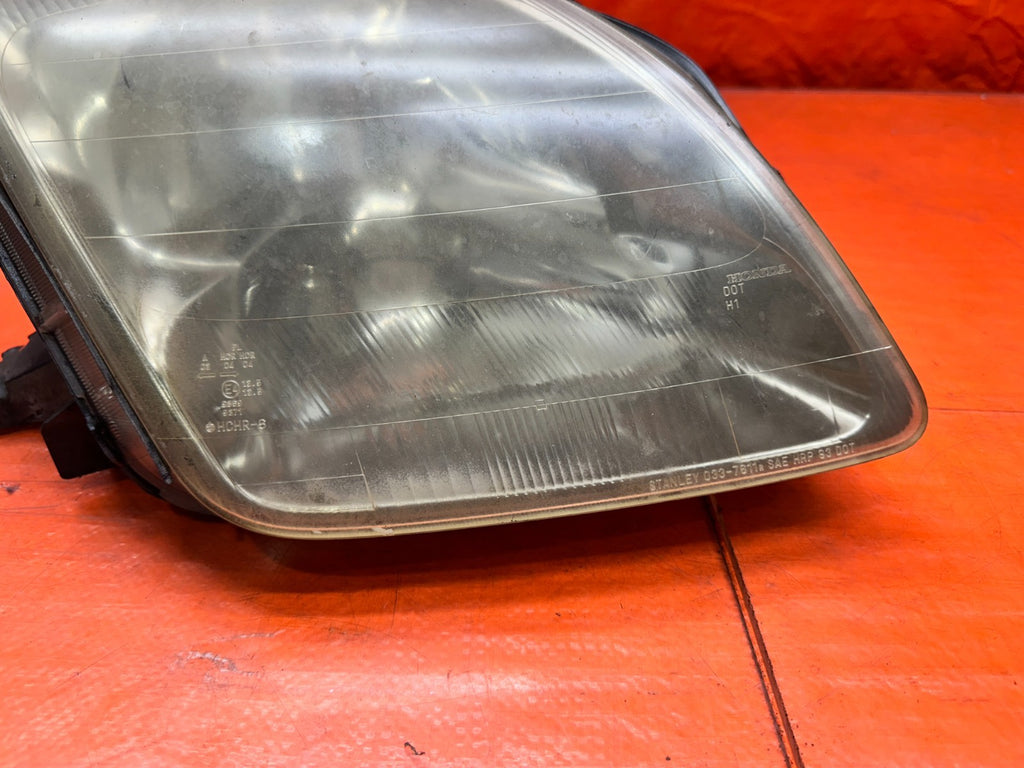 97 01 HONDA PRELUDE PASSENGER RIGHT HALOGEN HEADLIGHT HEAD LIGHT LAMP OEM #3355