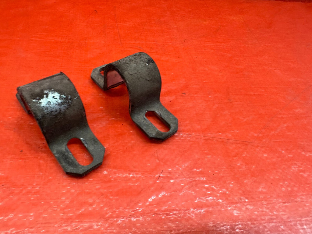09 12 LANCER EVOLUTION X EVO 10 FRONT SWAY BAR MOUNTING BRACKETS LEFT RIGHT #2065