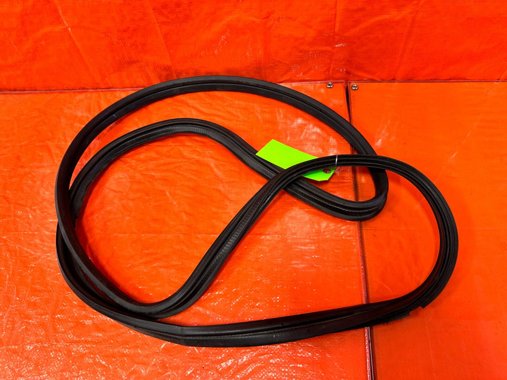 LANCER EVOLUTION VIII 8 EVO IX 9   TRUNK WEATHER STRIP TRIM GASKET LINER RUBBER8