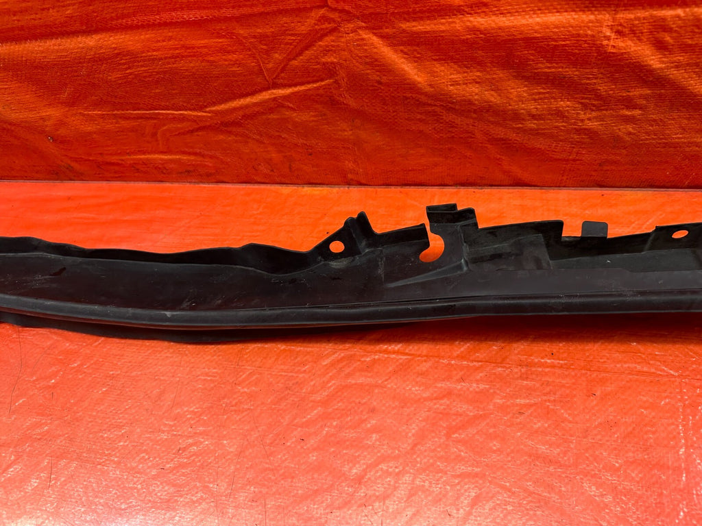 07 13 INFINITI G35 G37 SEDAN   RUBBER FENDER TRIM HOOD SEAL   LEFT   OEM #2382
