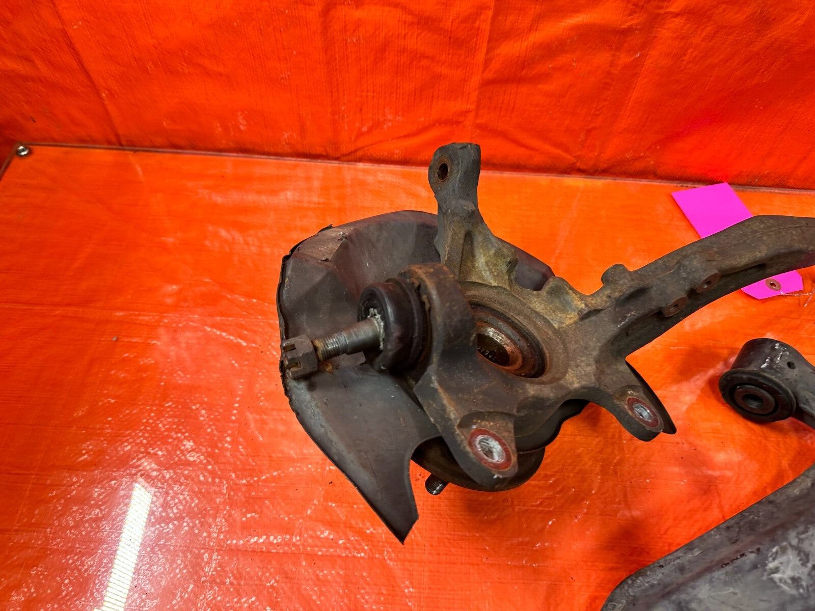 99 00 HONDA CIVIC SI EM1 LEFT FRONT SPINDLE KNUCKLE HUB W/ CONTROL ARMS OEM 28415