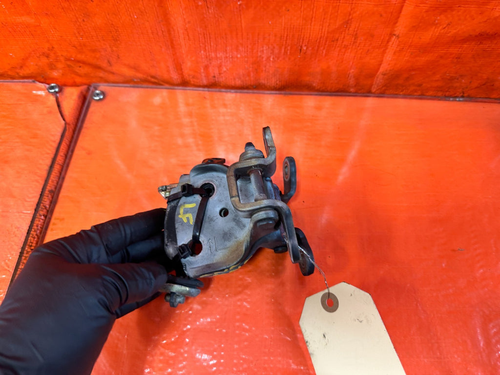 97 01 HONDA PRELUDE   DRIVE LEFT UPPER AND LOWER DOOR HINGE W/ STOPPER OEM 3237