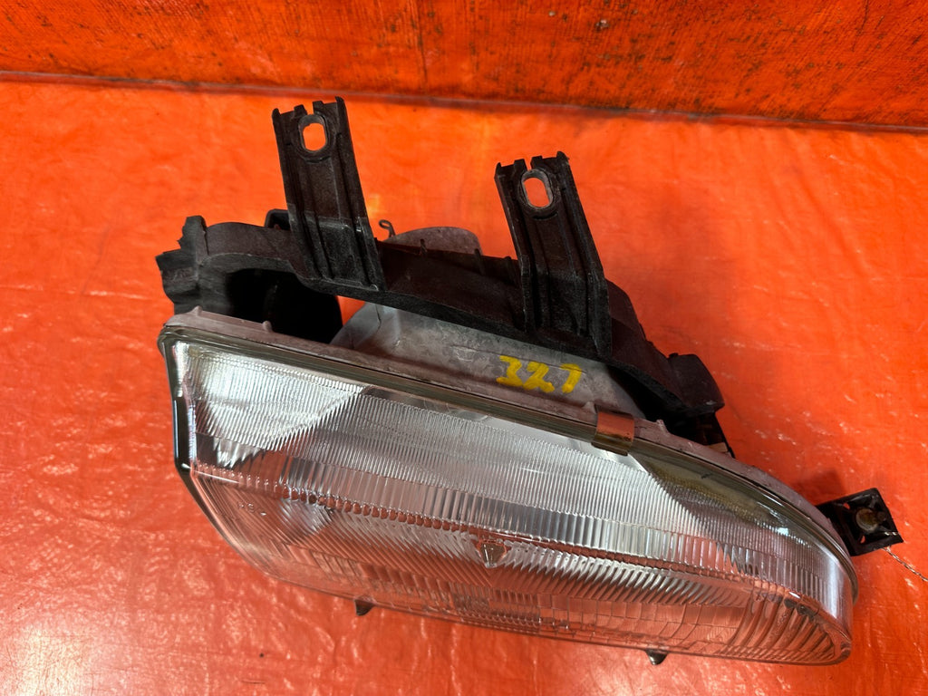 92 95 HONDA CIVIC   2D COUPE   RIGHT HEADLIGHT HEADLAMP   OEM FACTORY OE #3276