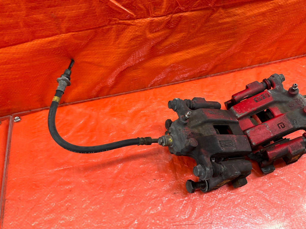 08 15 INFINITI G37 & Q60   2D COUPE   LEFT & RIGHT REAR BRAKE CALIPERS   OEM 2078