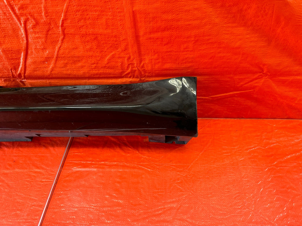 08 15 INFINITI G37 Q60 COUPE   SIDE SKIRT ROCKER MOLDING TRIM LEFT SIDE OEM #1886
