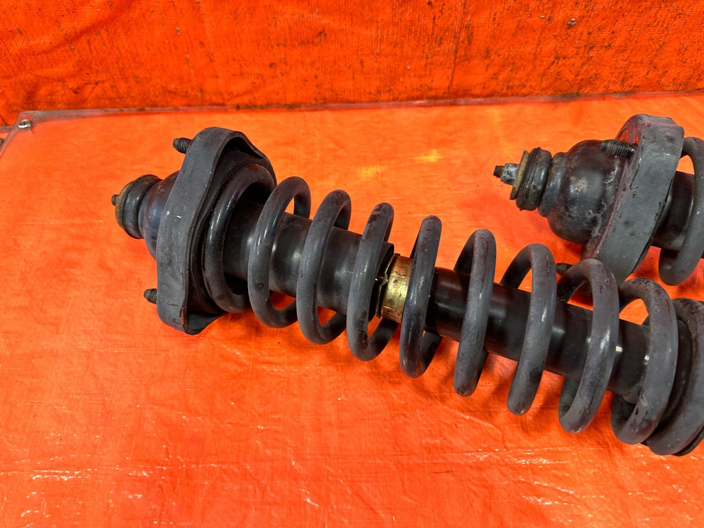 97 01 HONDA PRELUDE BASE   FRONT SHOCKS & SPRINGS LEFT AND RIGHT   OEM #3237
