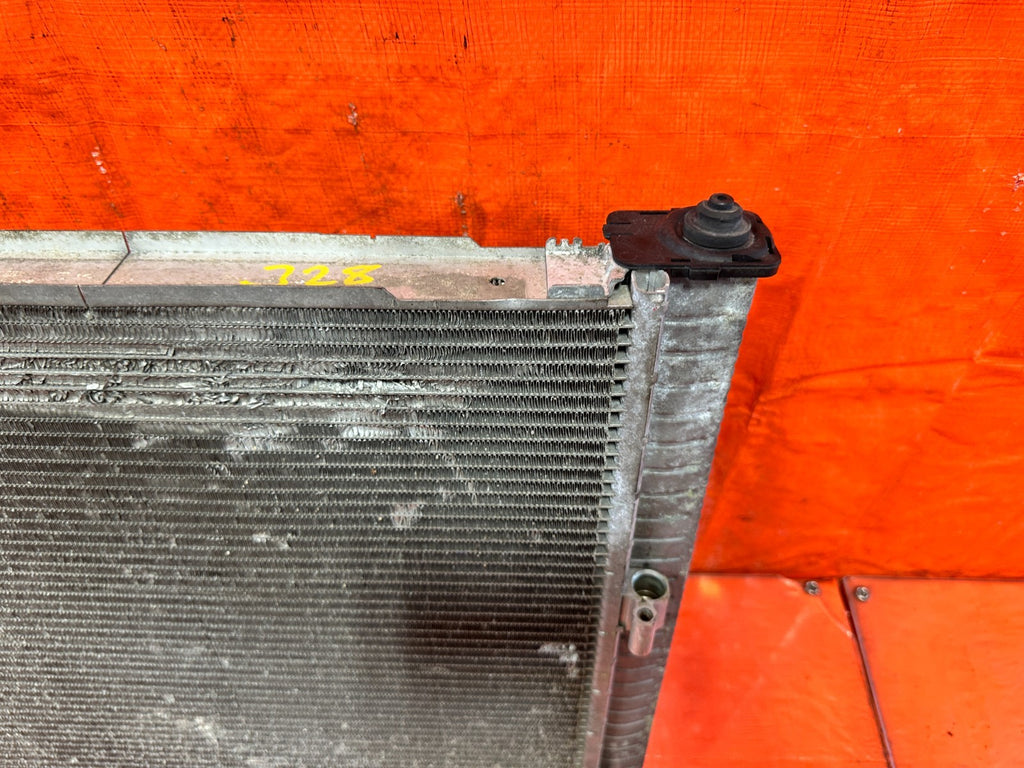 08 15 INFINITI G37 & Q60  2D COUPE   6 SPEED MANUAL RADIATOR & CONDENSER OEM 34