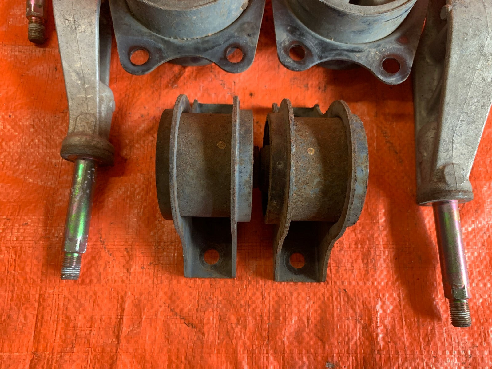 OEM 2001 01 HONDA S2000 AP1   REAR DIFFERENTIAL DIFF MOUNTS BRACKETS SET MOUNT3