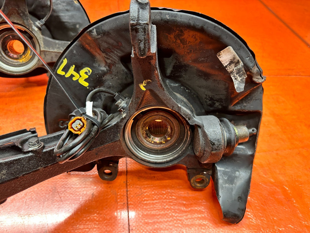 2004-2008 ACURA TL BREMBO 6MT FRONT STEERING SPINDLES KNUCKLES PAIR OEM #34711