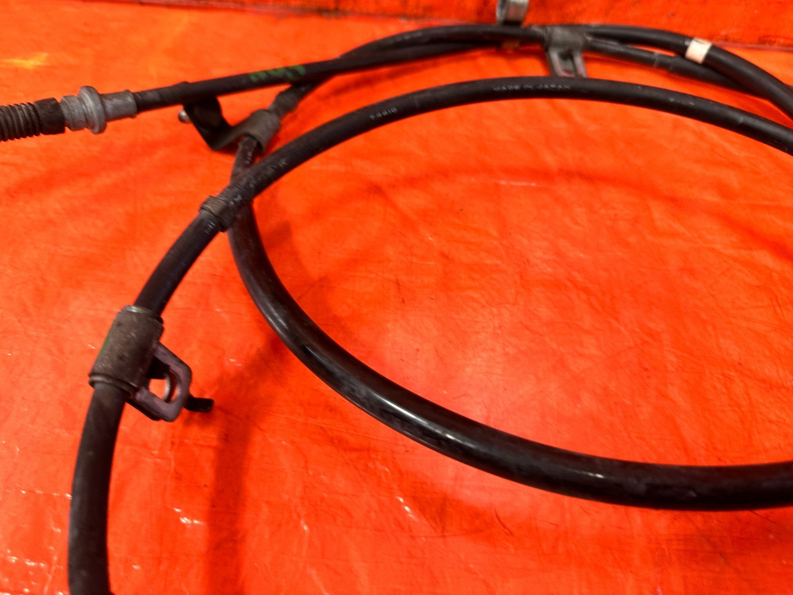 09 11 MAZDA RX8 RX 8EMERGENCY PARKING BRAKE CABLE SET CABLES LEFT RIGHT OEM 3035