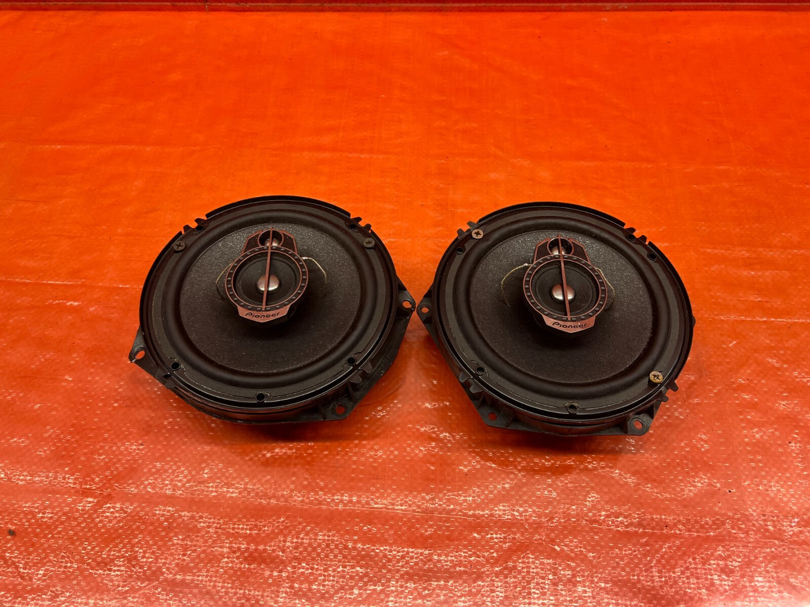 PIONEER BRAND TS A1675R SPEAKER SET OF 2 TWO   USED SPEAKER SET / PAIR #1540