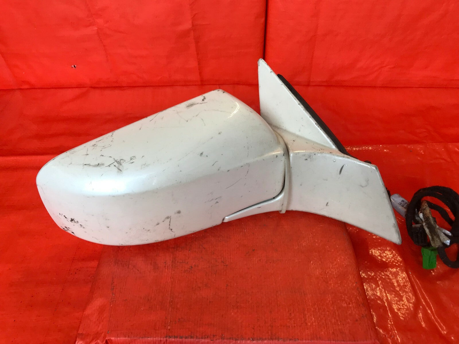 OEM 2004 2005 CADILLAC CTS PASSENGER RIGHT SIDE VIEW MIRROR   WHITE IN COLOR4