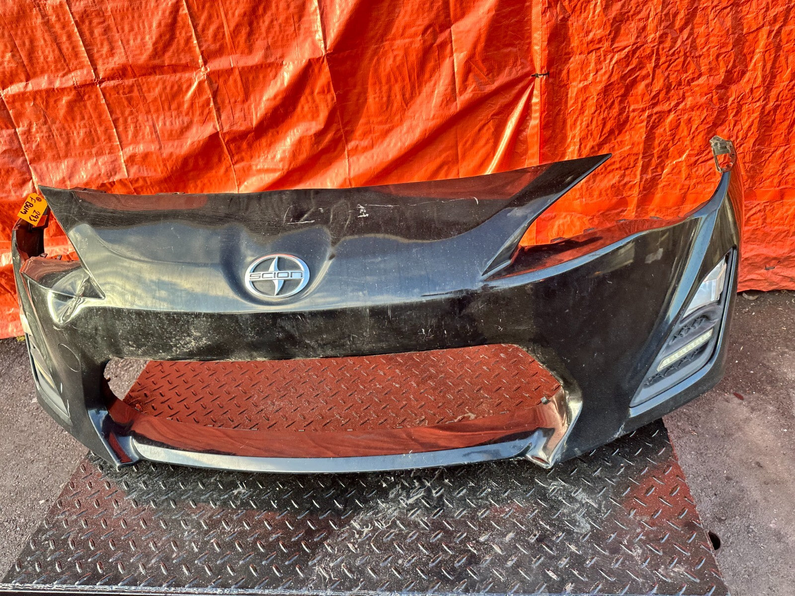 13 16 SCION FRS   FRONT BUMPER COVER   W/ FOG LIGHT TRUN SIGNALS   OEM #2934