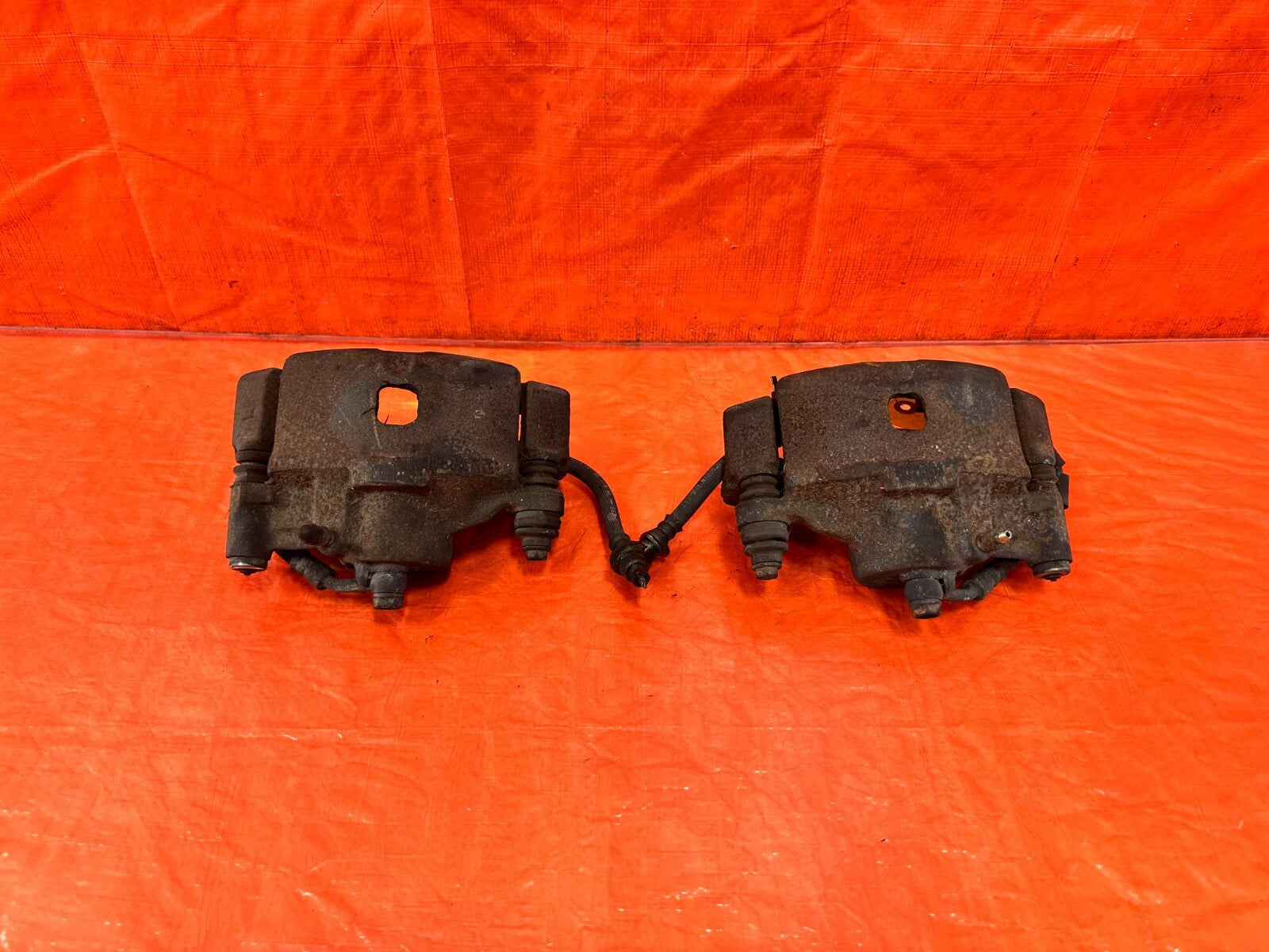 96 00 HONDA CIVIC   DX CX LX GX   FRONT BRAKE CALIPERS LEFT RIGHT CALIPER OEM 870