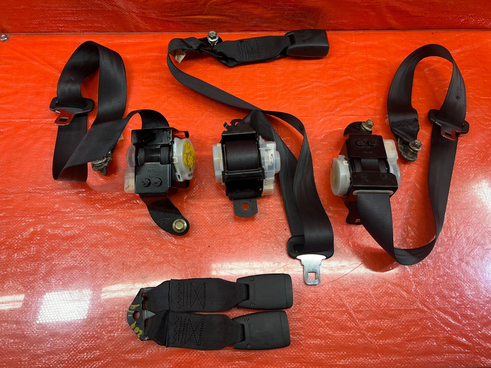 04 08 ACURA TSX   REAR SEAT BELT SET   LEFT & RIGHT SEAT BELTS   BLACK OEM #2090