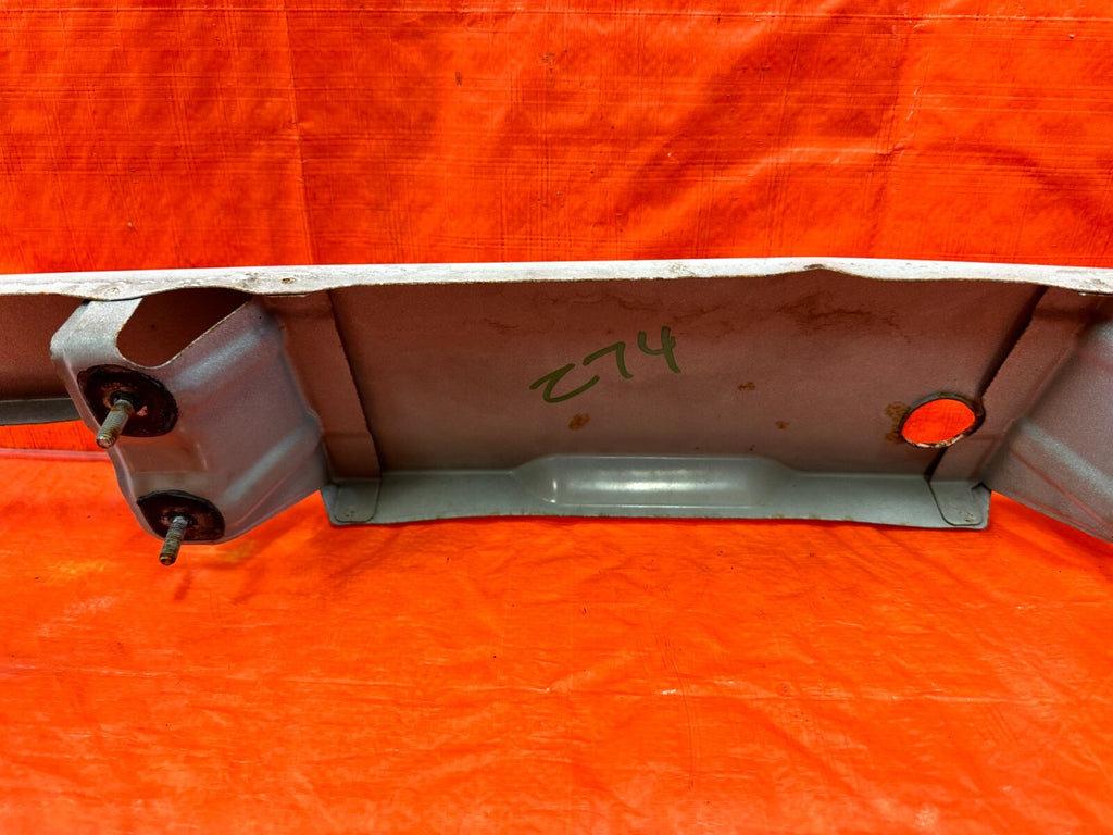 94 01 ACURA INTEGRA REAR BUMPER TAIL LIGHT LAMP GATE TRIM UPPER SKIRT PANEL #27414