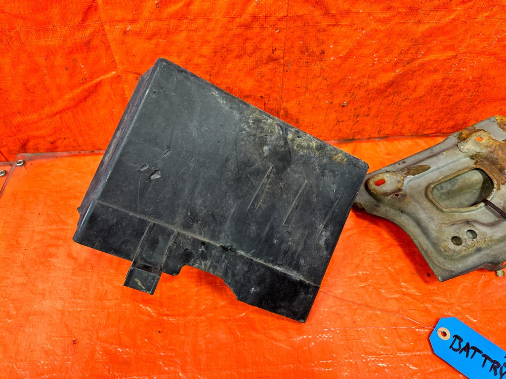 92 01 HONDA PRELUDE   BATTERY TRAY W/ MOUNTING BRACKET   OEM #3237