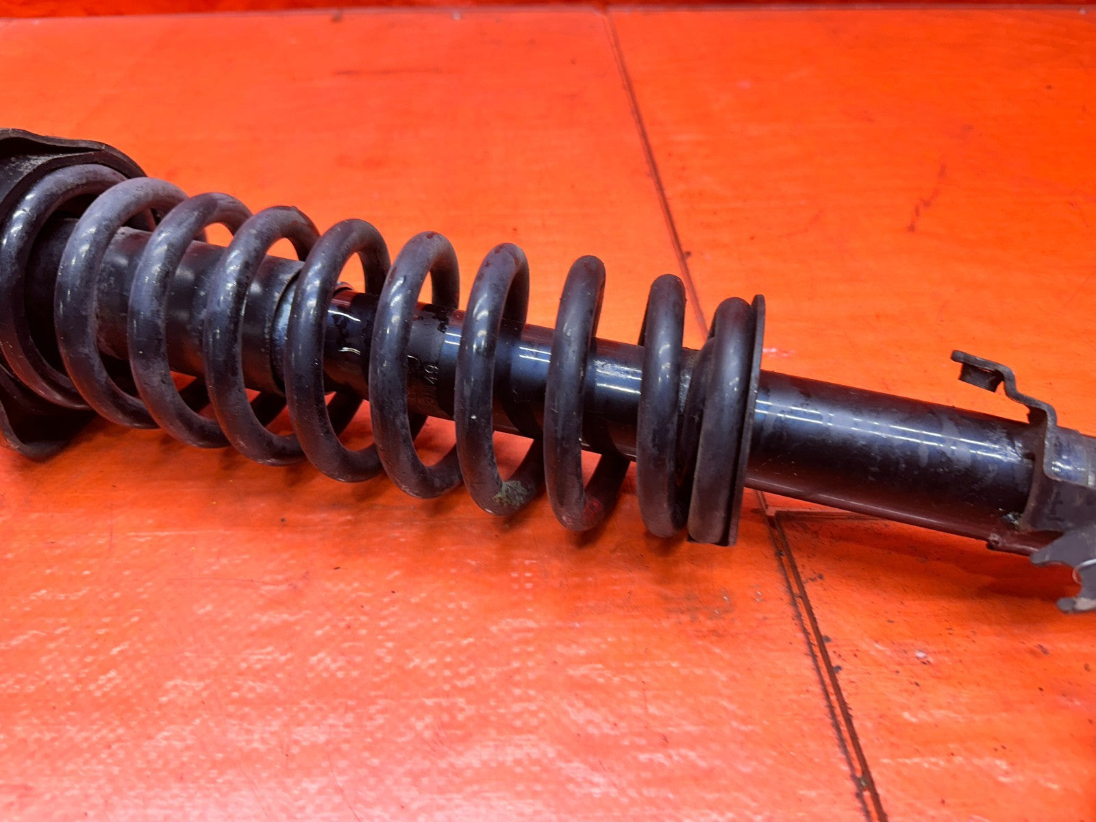 97 01 HONDA PRELUDE 2.2L LEFT DRIVER FRONT SUSPENSION SHOCK STRUT SPRING OEM #335