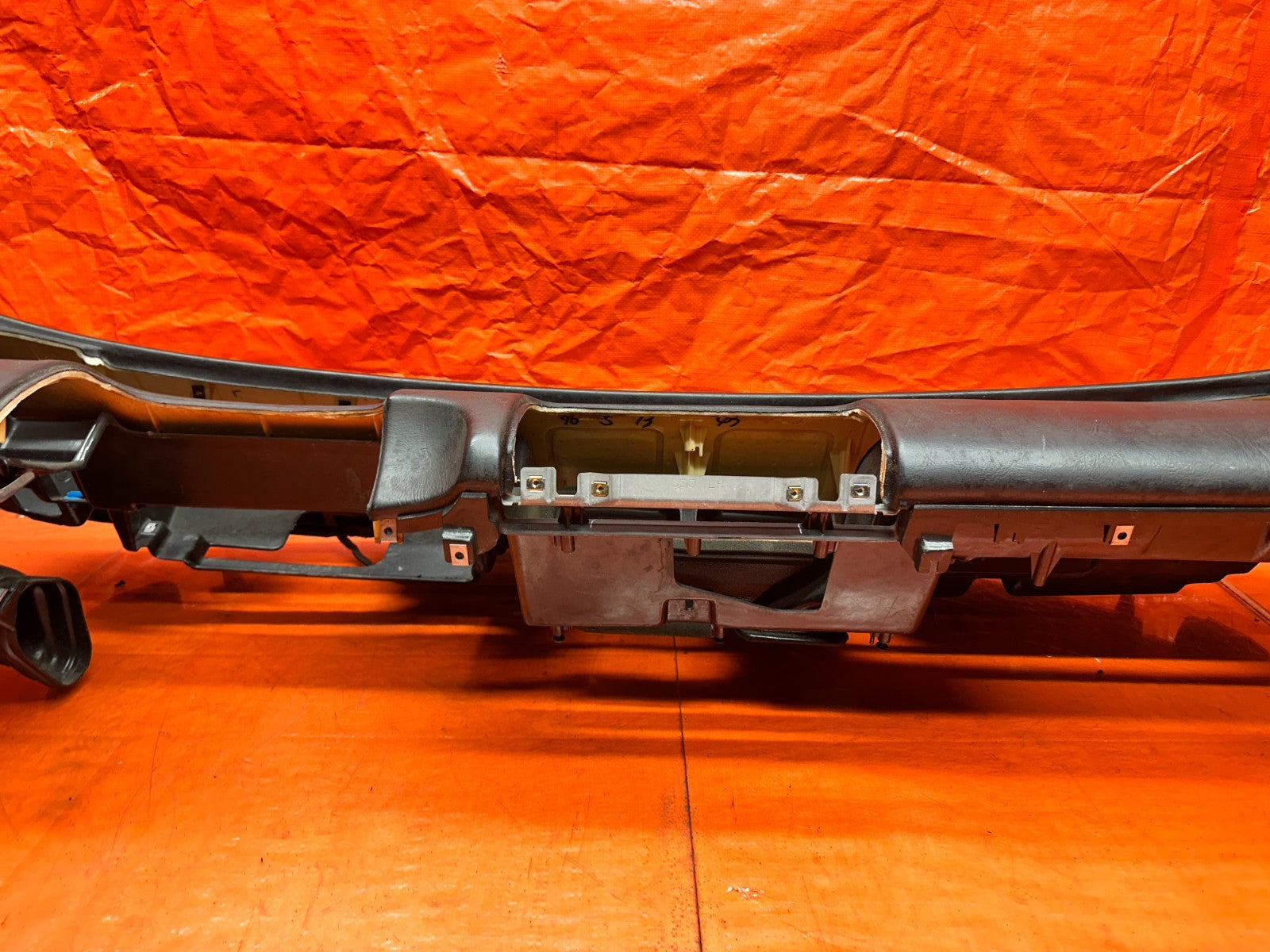 92 96 HONDA PRELUDE BARE DASHBOARD PANEL OEM #33215