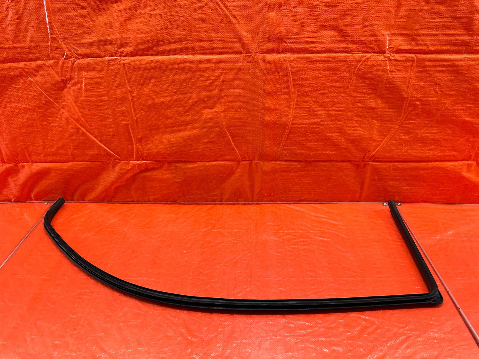 02 05 HONDA CIVIC SI EP3 HATCH DOOR TO CHASSIS OPEN TRIM WEATHER STRIP OEM #21611