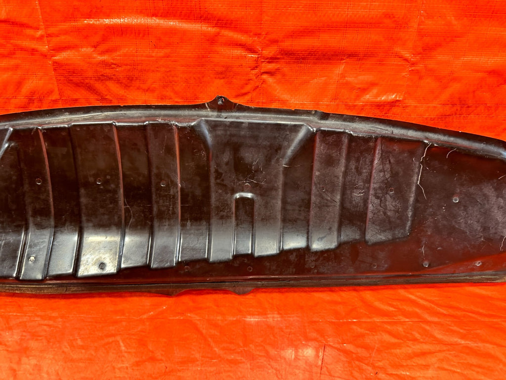 06 11 CIVIC WINDSHIELD WIPER COWL EXTENSION COVER BRACKET PLATE   OEM OE  #2868