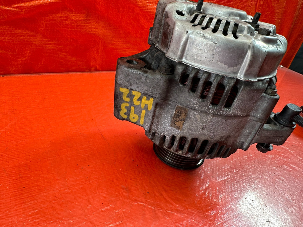 95 98 HONDA ODYSSEY   ALTERNATOR ASSEMBLY   OEM FACTORY #1938