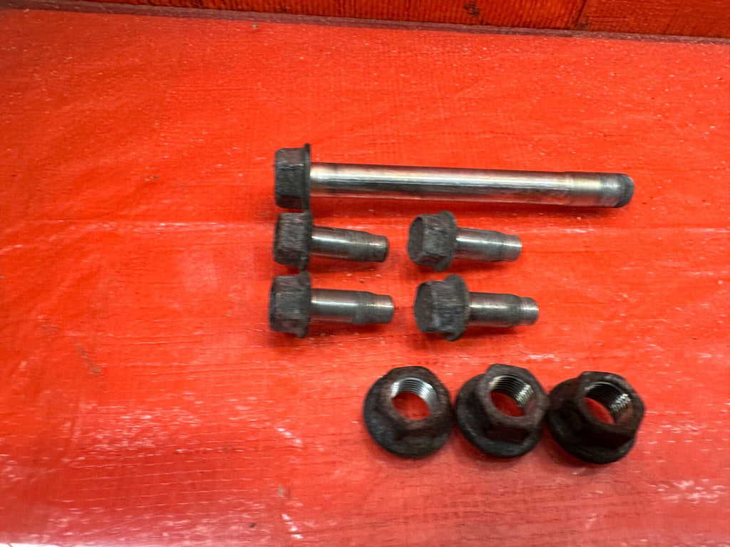 08 15 LANCER EVOLUTION X EVO 10   DRIVER LEFT MOTOR MOUNT BOLTS HARDWARE OEM 2173