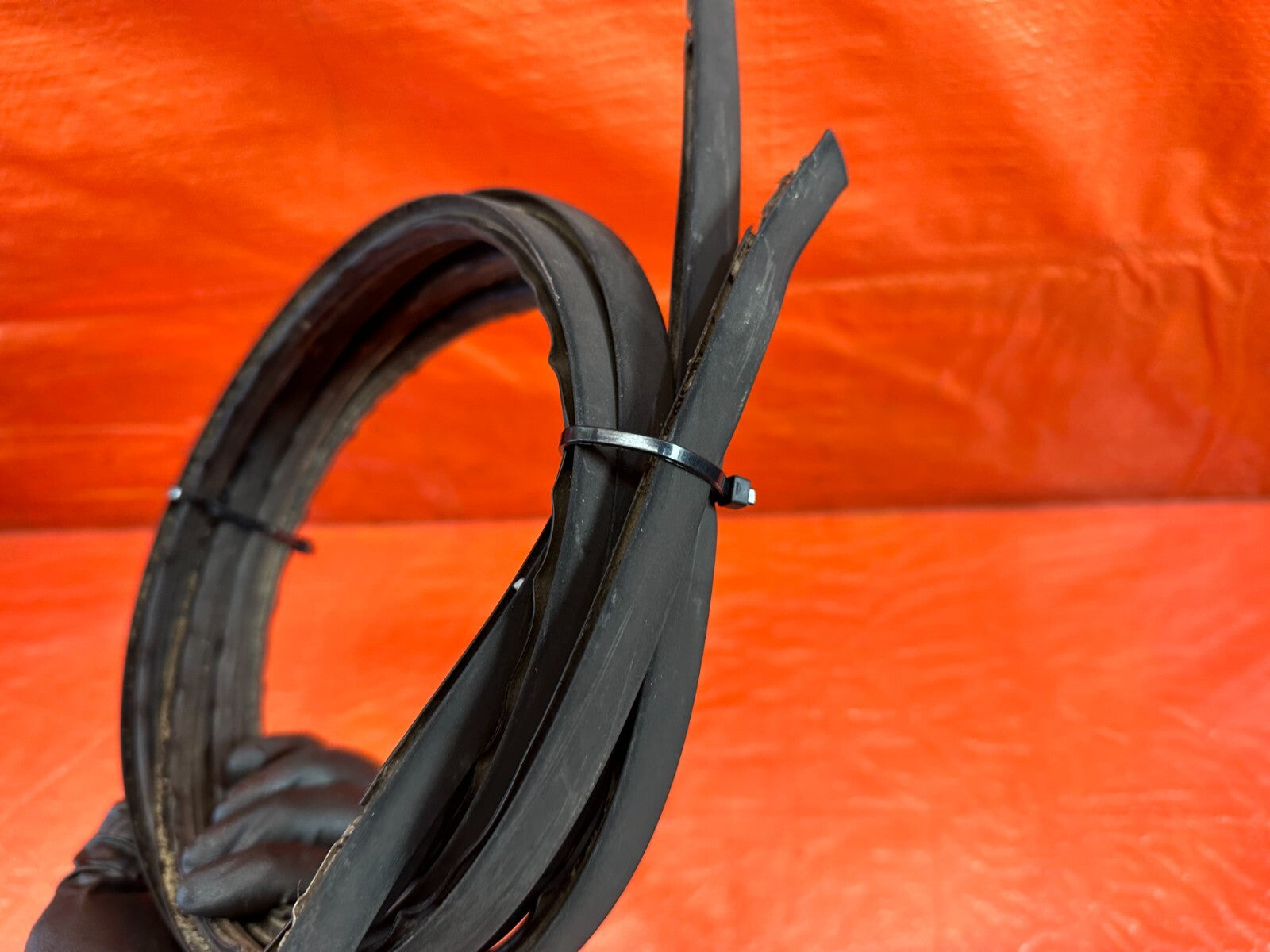 02 05 HONDA CIVIC SI EP3 HATCHBACK LEFT & RIGHT ROOF WEATHER STRIP TRIM OEM #2308