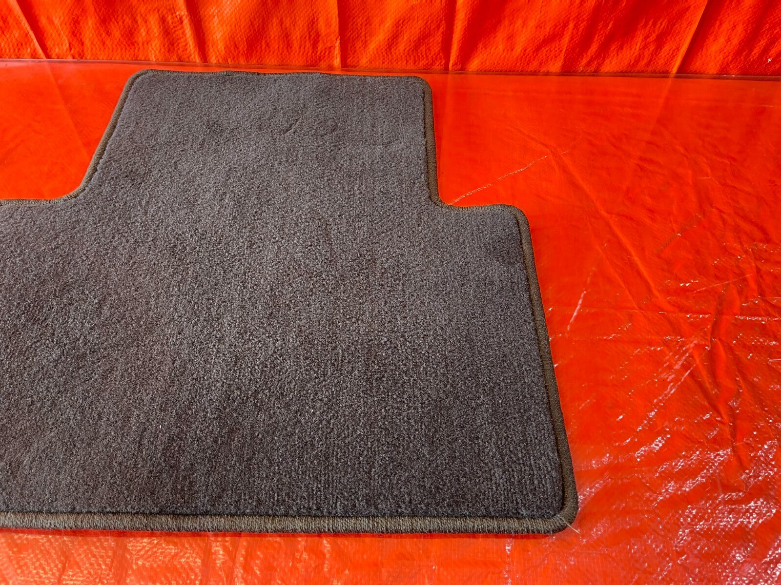 16 20 HONDA CIVIC   EX / SI / TOURING COUPE   FLOOR MAT   LEFT REAR SIDE   OEM4