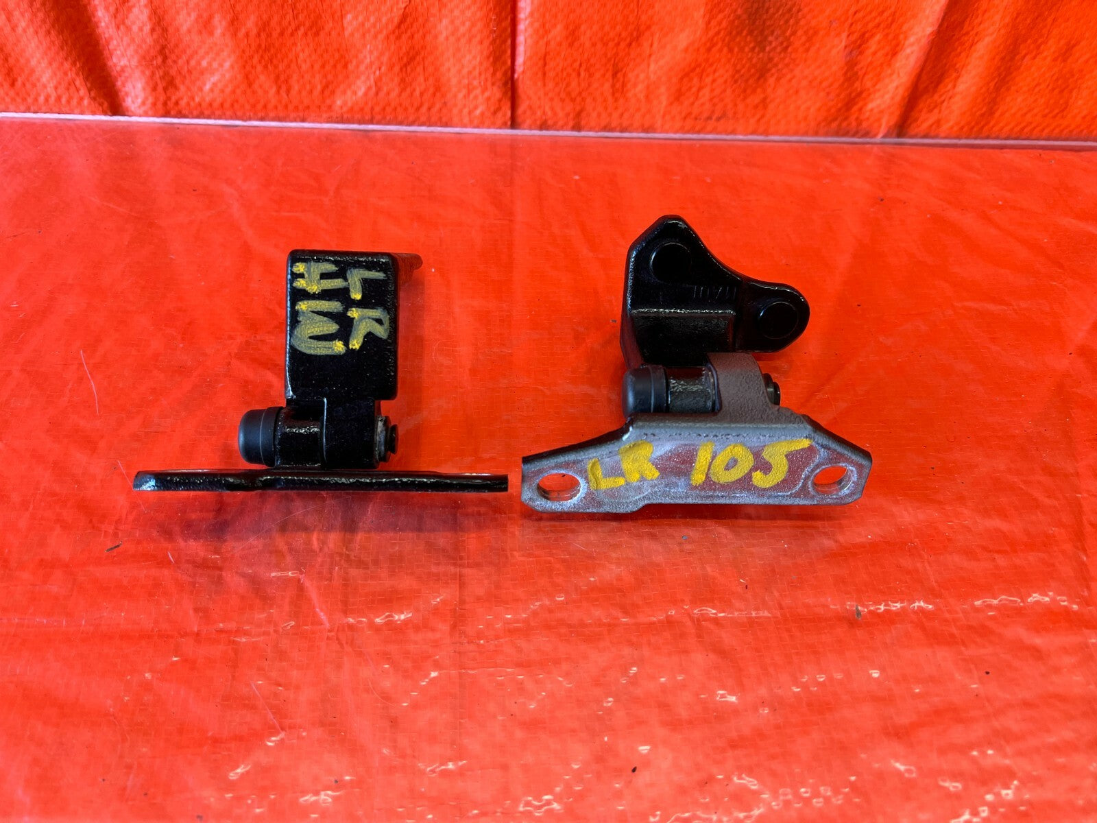 14 20 INFINITI Q50   DOOR HINGE SET   DRIVER LEFT REAR   UPPER & LOWER OEM #1050