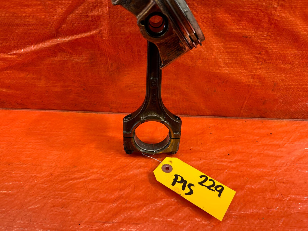 02-05 HONDA CIVIC SI EP3 HATCHBACK - K20A3 PISTON AND CONNECTING ROD - OEM 230-32