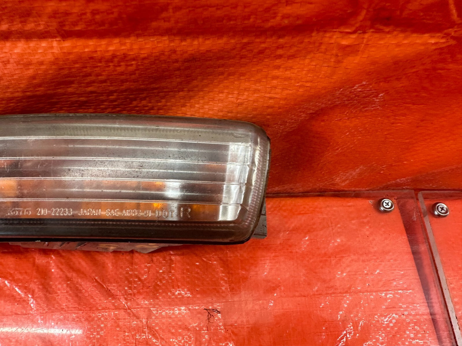94 97 ACURA INTEGRA RIGHT CORNER LIGHT CORNER LAMP BUMPER PASSENGER SIDE OEM 2291