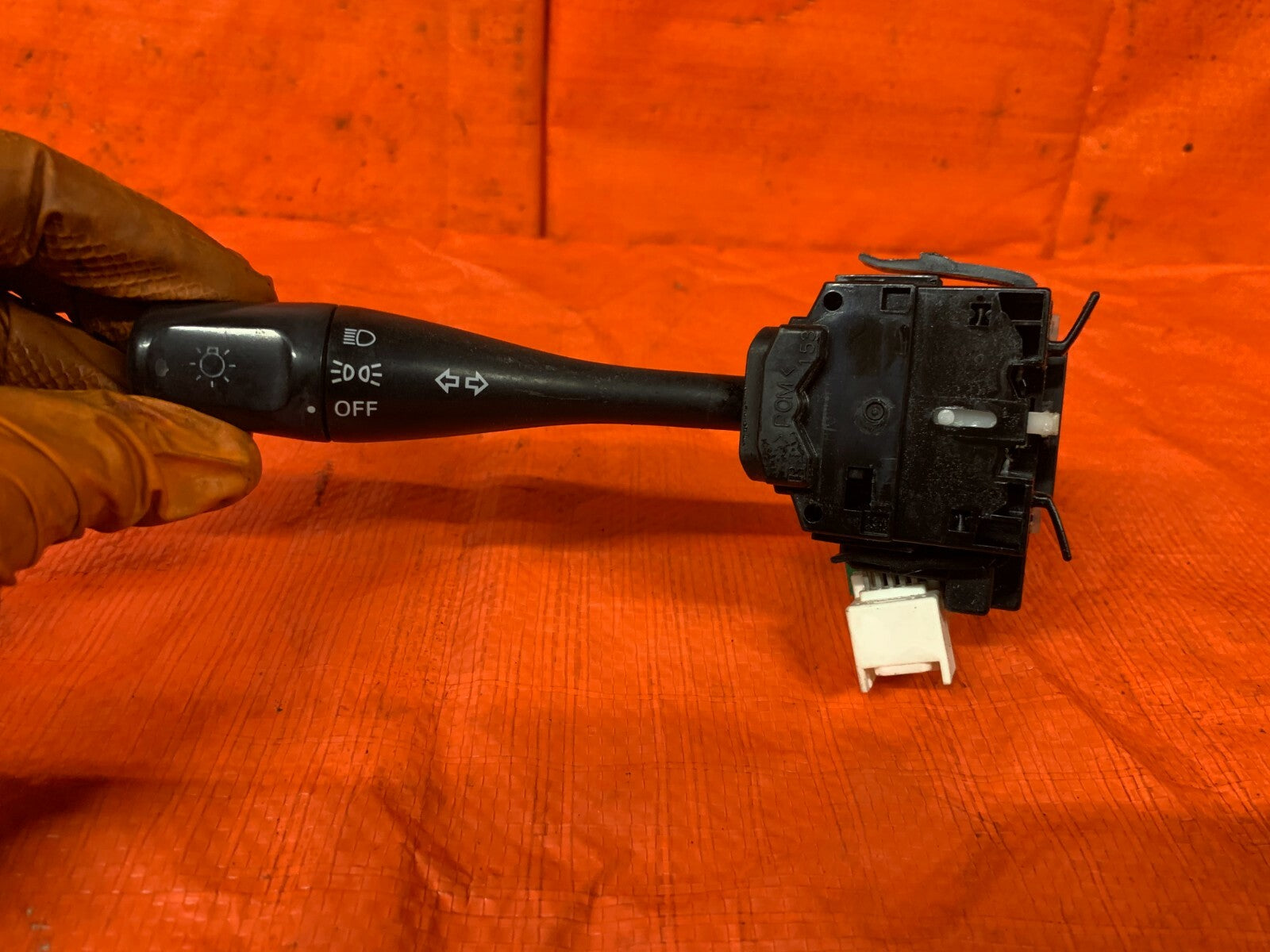03 04 MITSUBISHI LANCER EVOLUTION EVO 8 VIII   HEADLIGHT HEADLAMP SWITCH OEM OE2