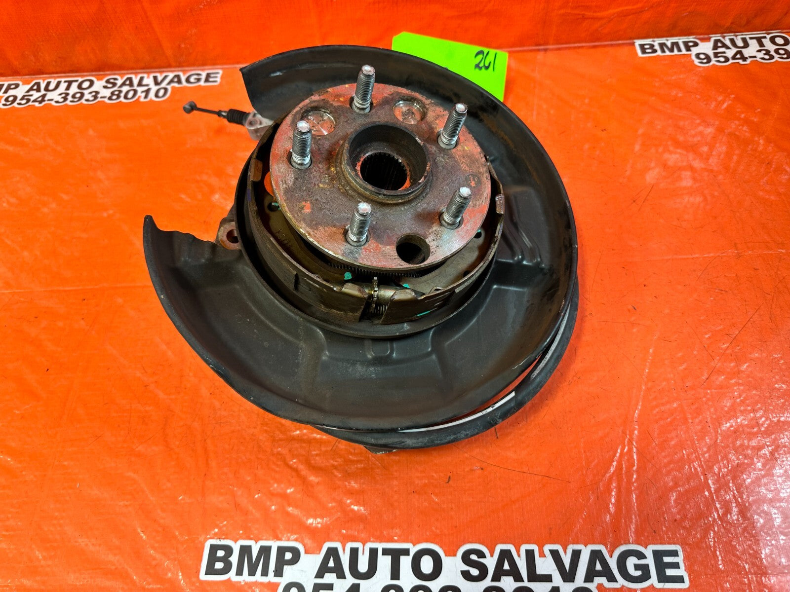 02 10 LEXUS SC430   PASSENGER RIGHT REAR SPINDLE KNUCKLE HUB   OEM FACTORY #2616