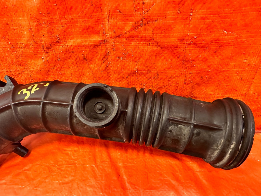 92 95 HONDA CIVIC   D15 SOHC NON VTEC   AIR BOX INTAKE ARM   OEM #3279