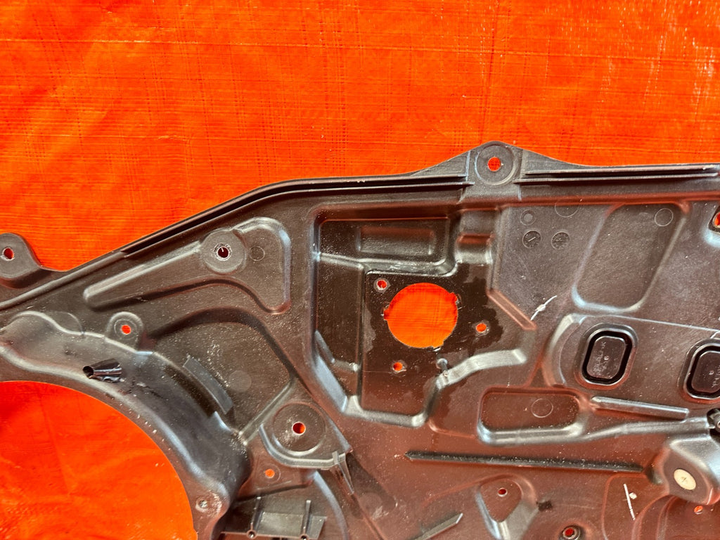 04 11 MAZDA RX8 RX 8   RIGHT DOOR INSERT CARRIER HOUSING   OEM FACTORY #3034