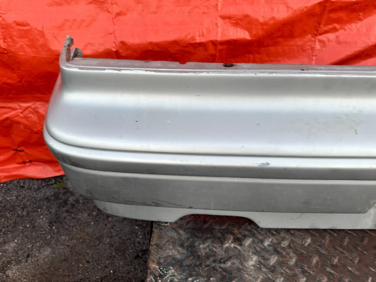 88 89 HONDA CRX   REAR BUMPER COVER   WHITE COLOR   OEM FACTORY #2776